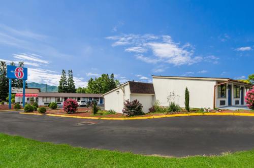 Motel 6-Salem VA - image 6
