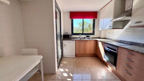 Kitchen, Aguamar Vybdenia in Les Marines Beach