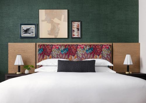 Essential Room  image 3