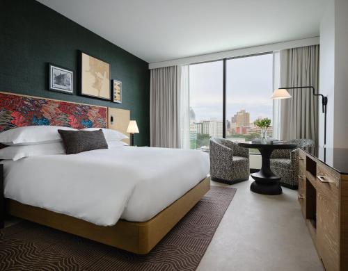 Premium King Room with Downtown View room in Kimpton Santo San Antonio - Riverwalk by IHG