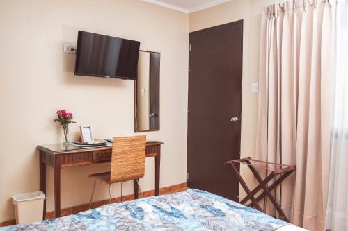 Classic Triple Room image 5