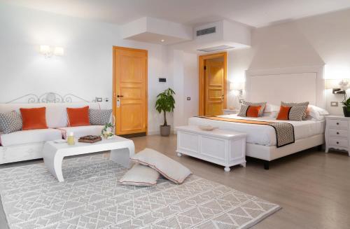 Hotel Cala Caterina - Relaxing Escape in วิลลาซิมิอุซ