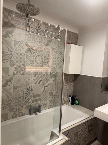 This guest house not ready please don t book me, Glasgow (Foto 9)