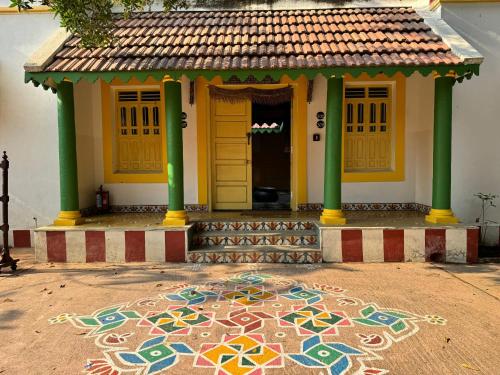 One-Bedroom Cottage image 8