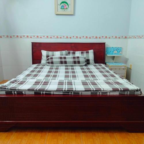 KHACH SAN TIEN PHAT