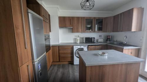 appartement 3 pieces 2 chambres centre ville in Le Ponteil