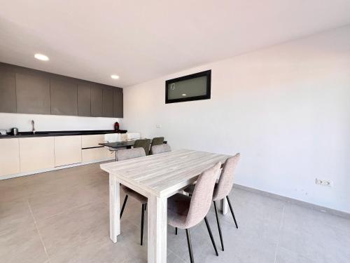 Apartment with Terrace image 10