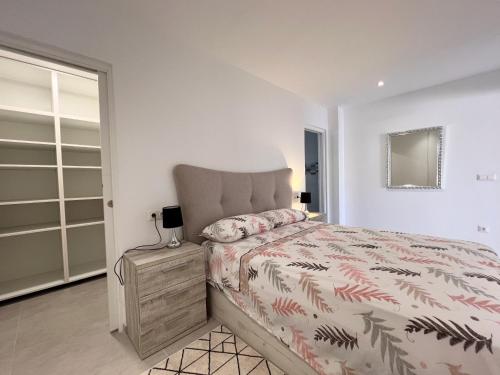Apartment with Terrace image 5