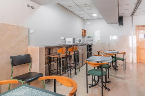 Hostal El Bugar - image 13