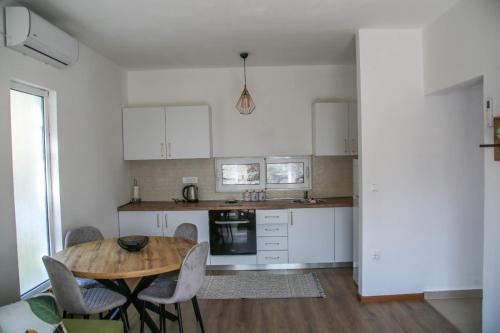 Apartment with Sea View image 10