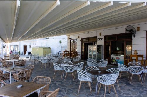 ห้องอาหาร, GEORGIOS L in สโคเพโลส