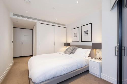 Stylish 2 Bed Close to Battersea Power station, Londyn (zdjęcie 9)