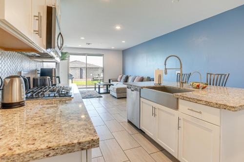 Near Parks and Golf Surprise Home with Pool Access! in Sun City