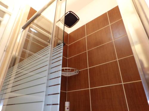 M&M Downtown Apartment - image 3