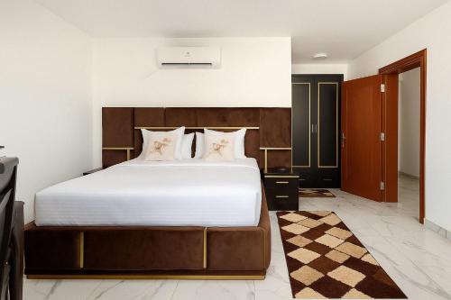 Beachfront Chalet in Porto Said with Pool, `Ezbet Shalabi el-Rûdi (foto 10)