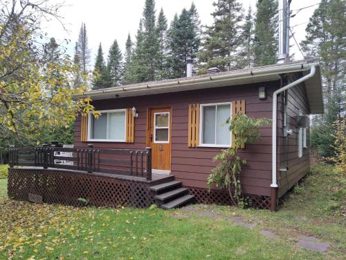 Zoucky Shack - Chalet Miller Zoo
