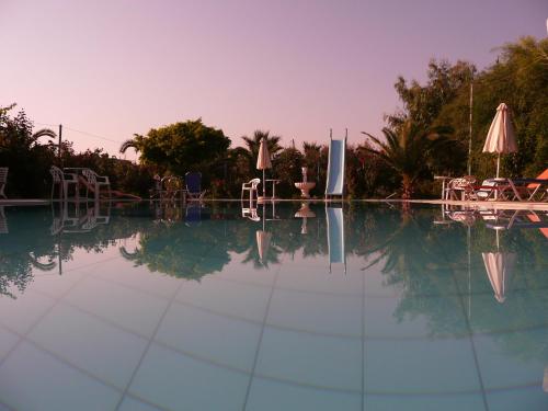 Violetta Hotel - main image