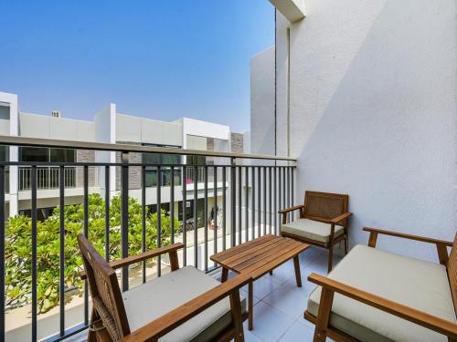 4BR Luxurious Villa DAMAC Hills 2, Dubaj (fotografie 6)