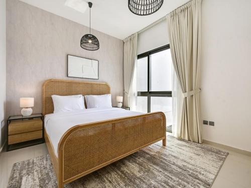 4BR Luxurious Villa DAMAC Hills 2, Dubaj (fotografie 3)