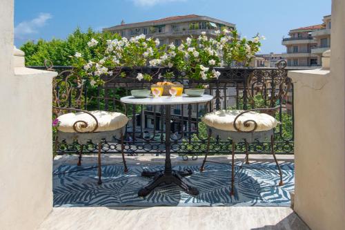 Sumptuous Art Deco Apartment - 6 People, Nice (photo 6)