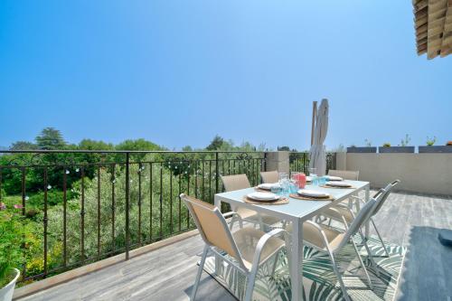 Maison niçoise vue dégagée avec jacuzzi privatif, Nizza (Foto 10)