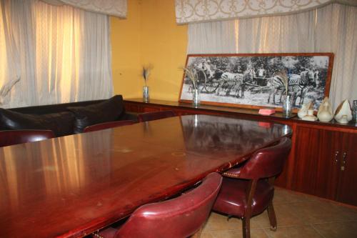 EvehomeStay B&B in Mabopane