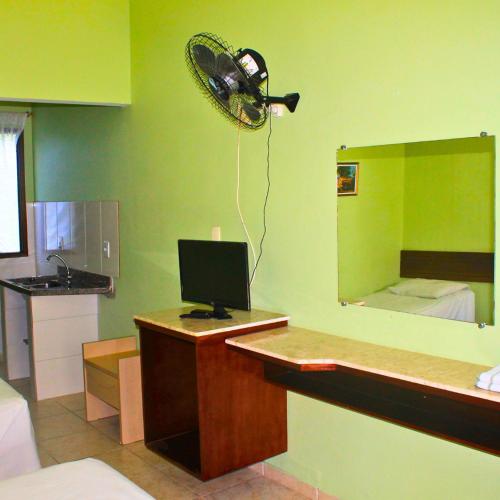 Double Room image 3