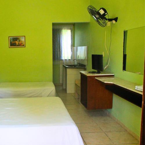 과루자 Enseada Marwille Pousada 3성급 호텔 스위트룸