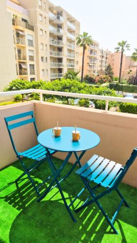 Appartement 2P, balcon, parking proche mer