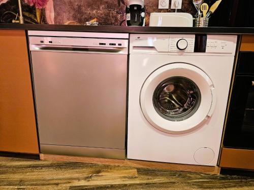 virtuve, Mitrons - Apt B in Saint-Affrique (Midi-Pyrenees)