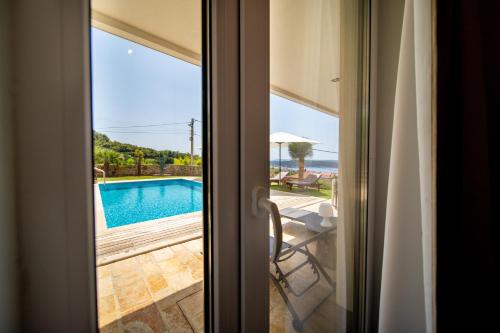 Villa Joy 4ever 5