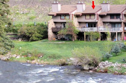 On Gore Creek, Pet Friendly, Steps from Free Bus Stop & Great Value