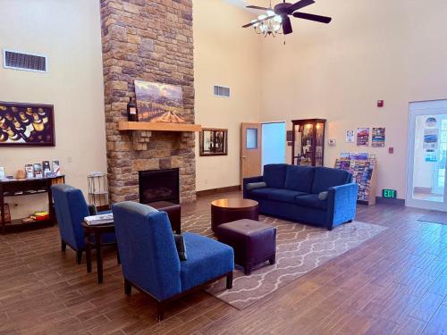 Comfort Inn & Suites Walla Walla - main image