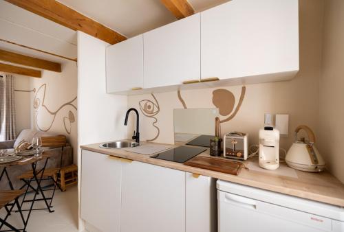 Létesítmények, CASA ANANTA Appartements bien-etre aux portes du Verdon Refuge slow Life et sensoriel jusqu a 12 per in La Garde (Provence-Alpes-Cote d'Azur)