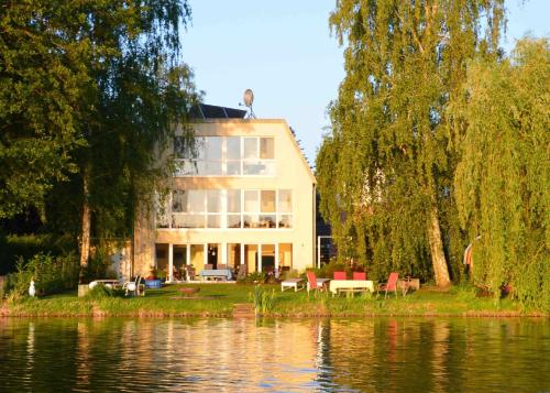 Drei am Zemminsee, Whg Obergeschoss in Schwerin, Deutschland