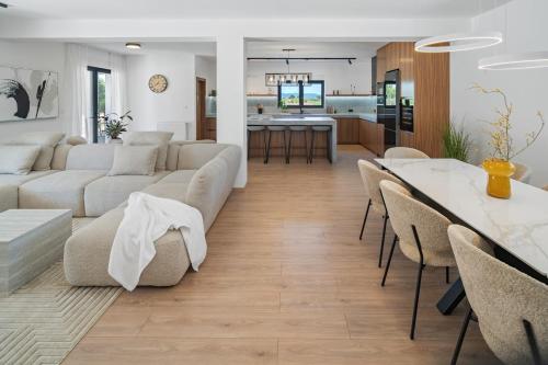 Villa Aria Relax Your Private Oasis in Bisko Village in Bisko