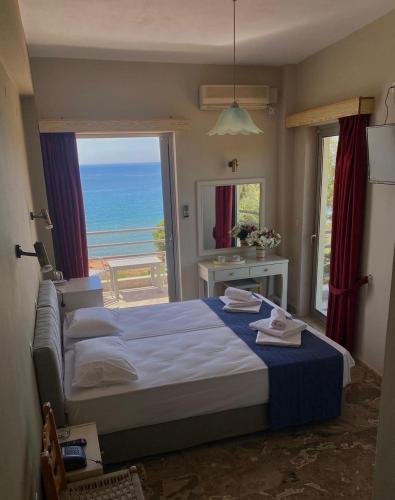 De La Plage Hotel Koroni 3