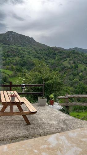 La Casina del Cabecin en Parque Natural de Redes in Rioseco