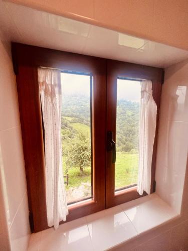 La Casina del Cabecin en Parque Natural de Redes in Rioseco