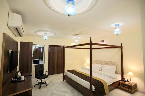 2 king beds