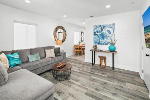 Modern 1 BR Apt - Walk to Ocean & Cafes – khách sạn tại Ocean Beach
