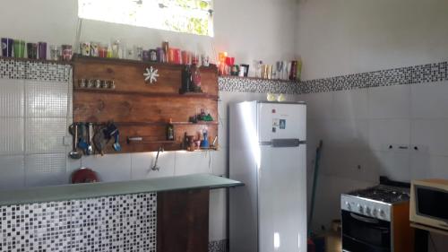 CASA GATA 2 SUITES PITUBA 2 - ESPAÇO Pe DE JAMBO (CASA GATA 2 SUITES PITUBA 2 - ESPACO Pe DE JAMBO) in 伊塔卡拉