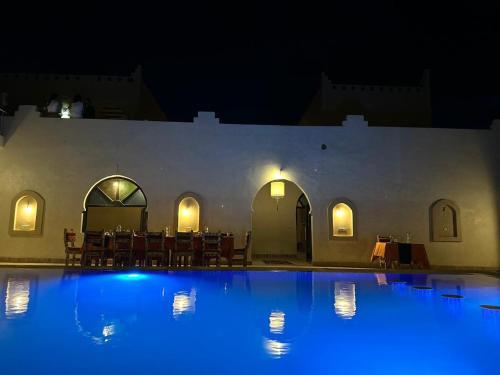 Swimming pool, Camels House in Merzouga