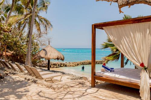 Hotel San Pedro de Majagua in Rosario Islands