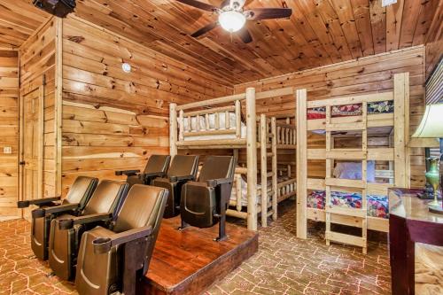 Swimming in Paradise Holiday home in Sevierville, USA