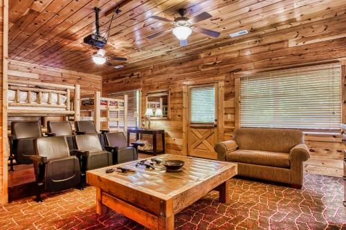 Swimming in Paradise Holiday home in Sevierville, USA