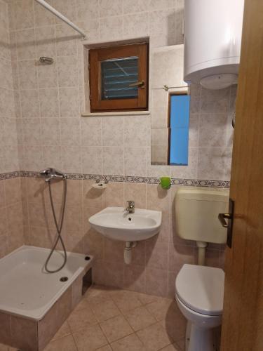 Two-Bedroom Apartment with Terrace image 4
