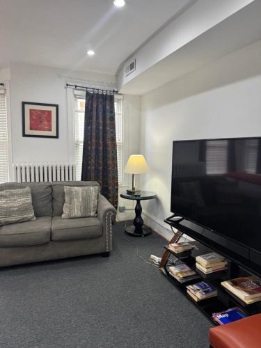 Deluxe Apartment image 6