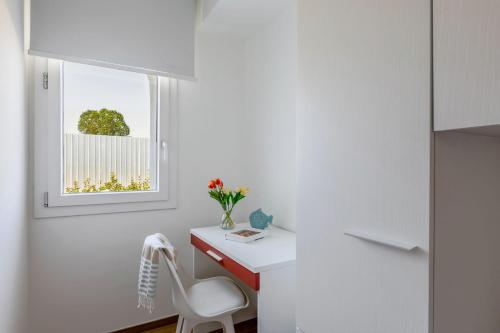 Apartment image 10