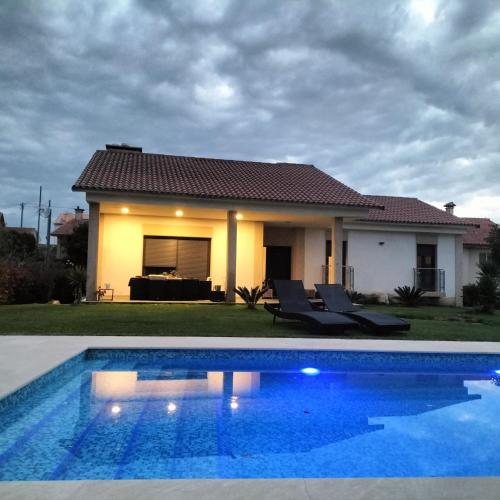 Chalet Vacacional As Aceñas